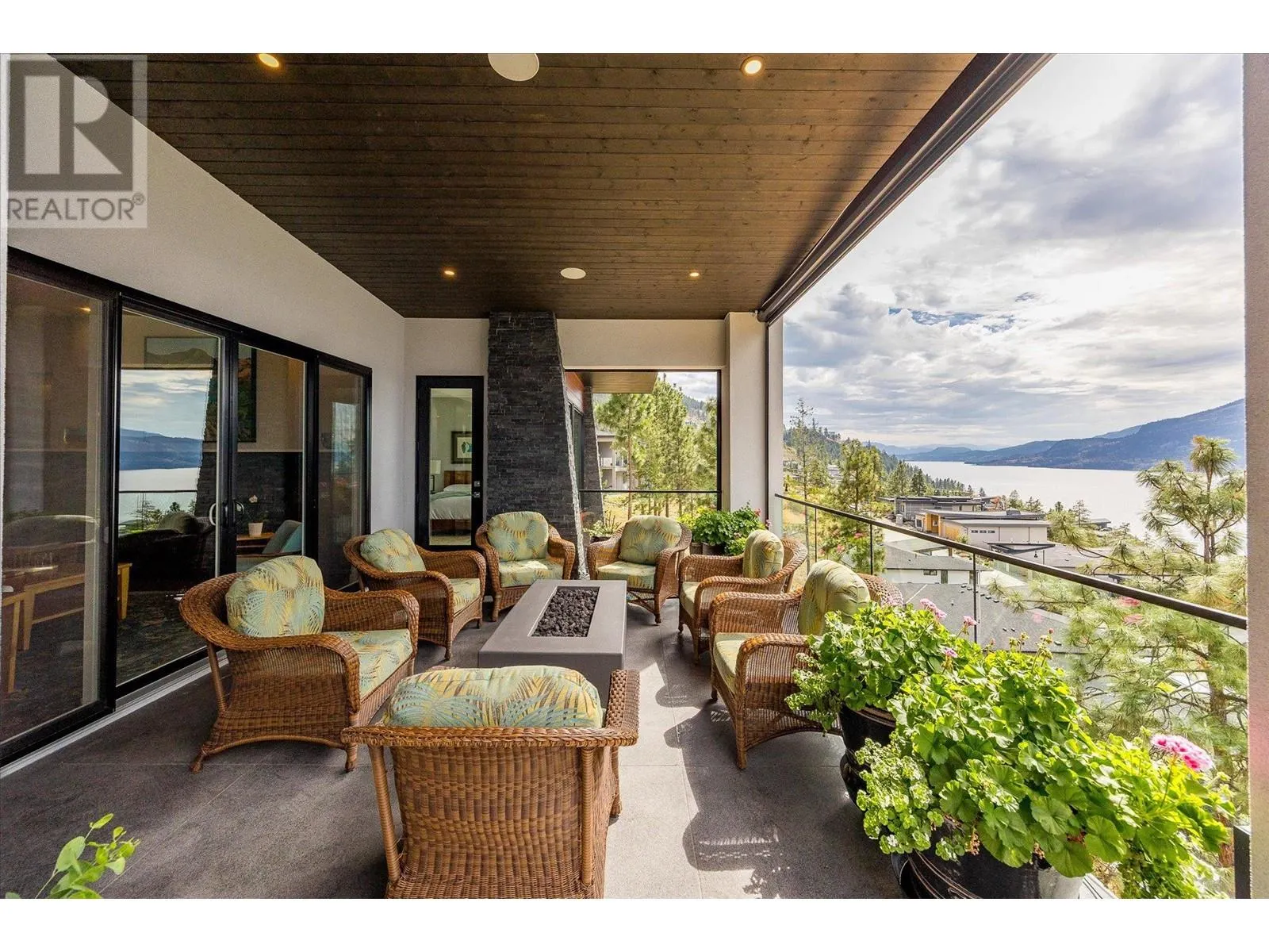 3572 Wild Rose Road
