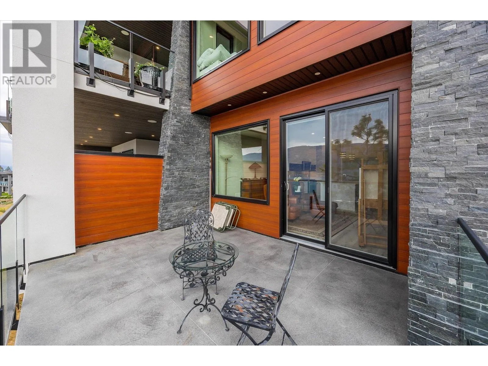3572 Wild Rose Road