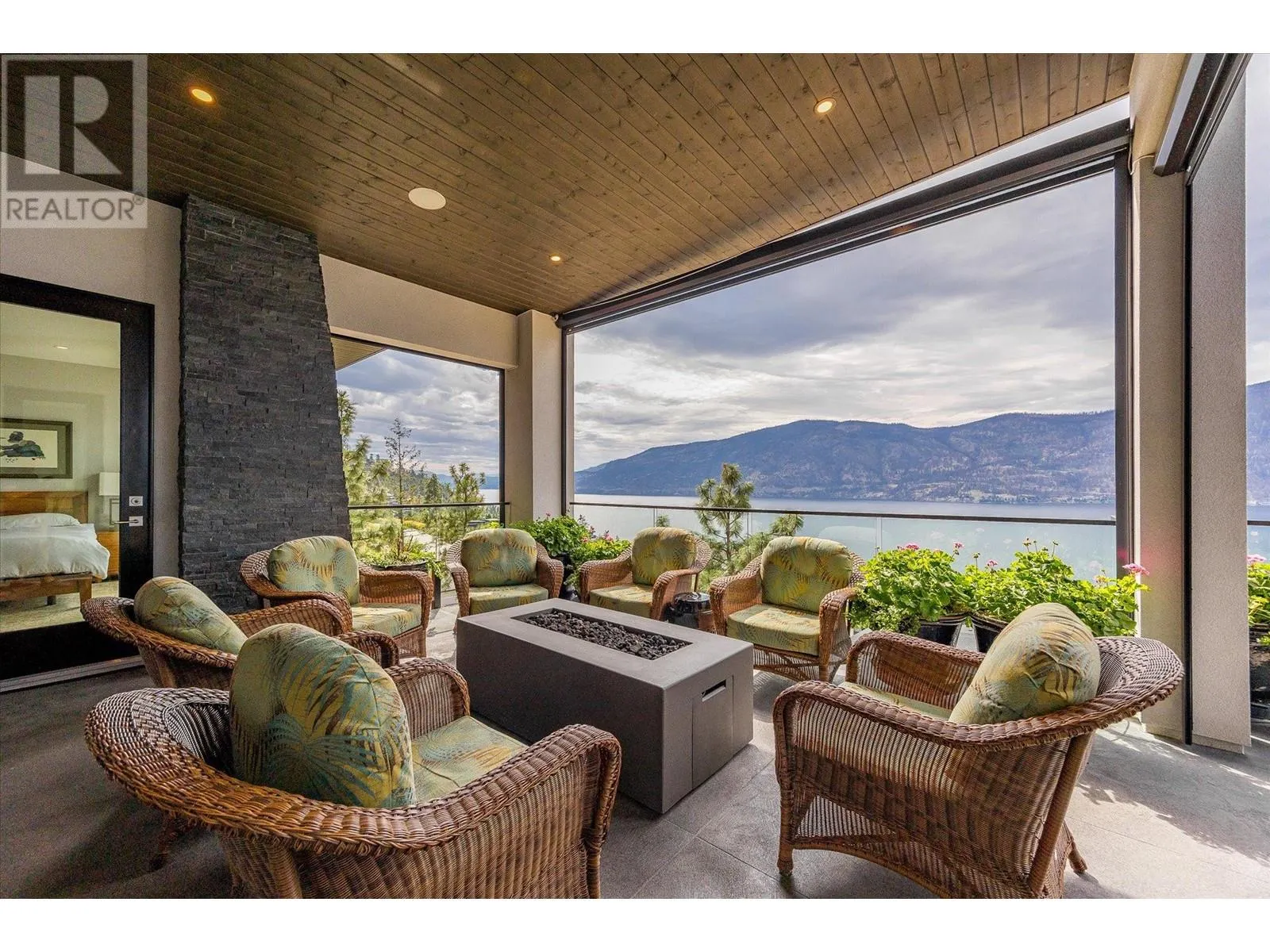 3572 Wild Rose Road