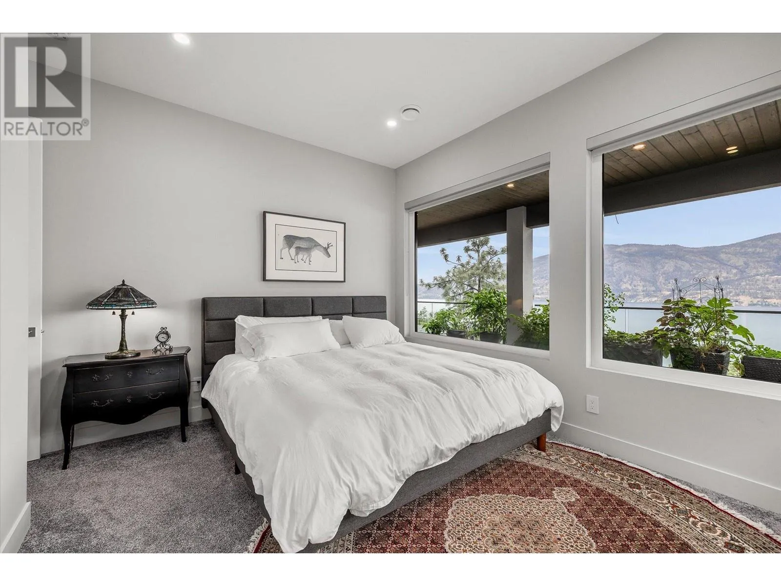 3572 Wild Rose Road