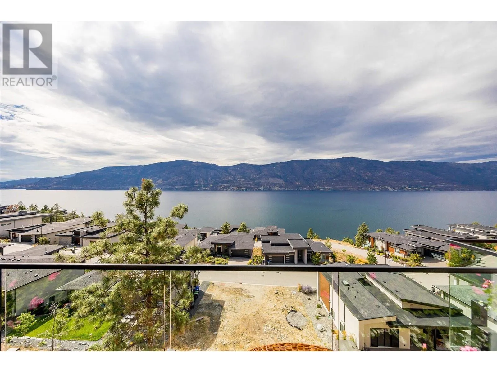 3572 Wild Rose Road