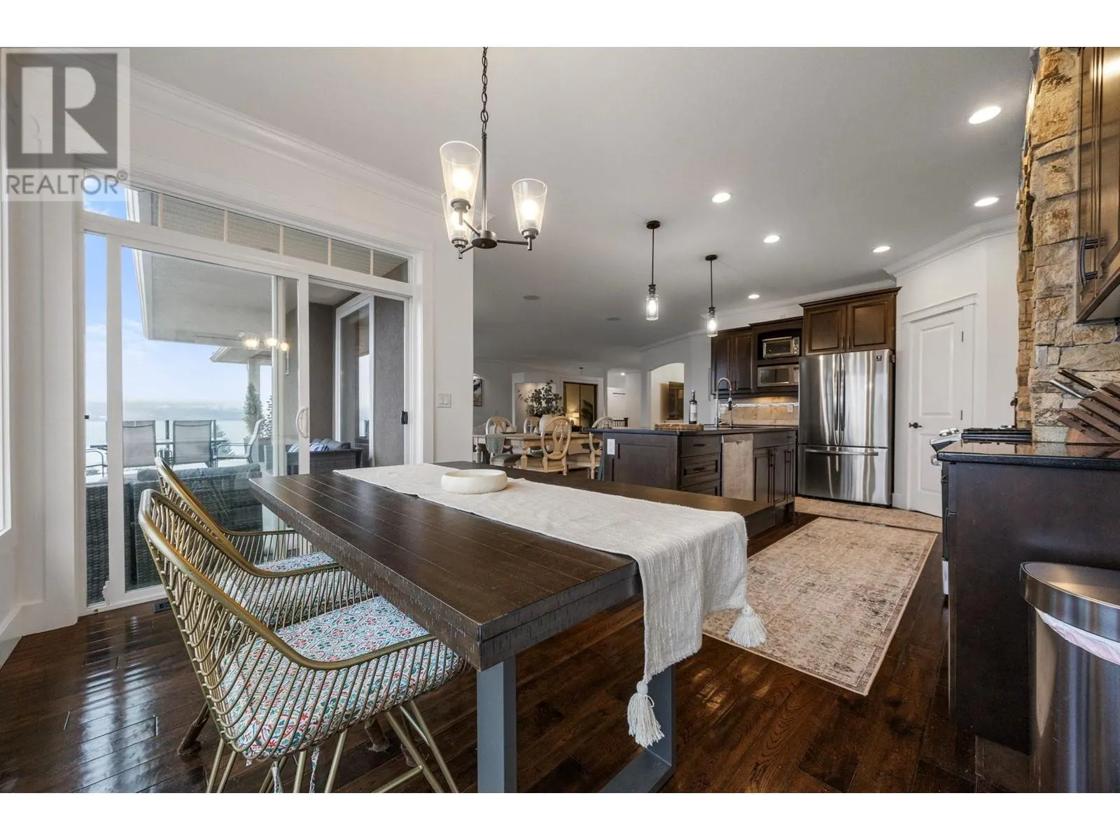 2584 Lucinde Road