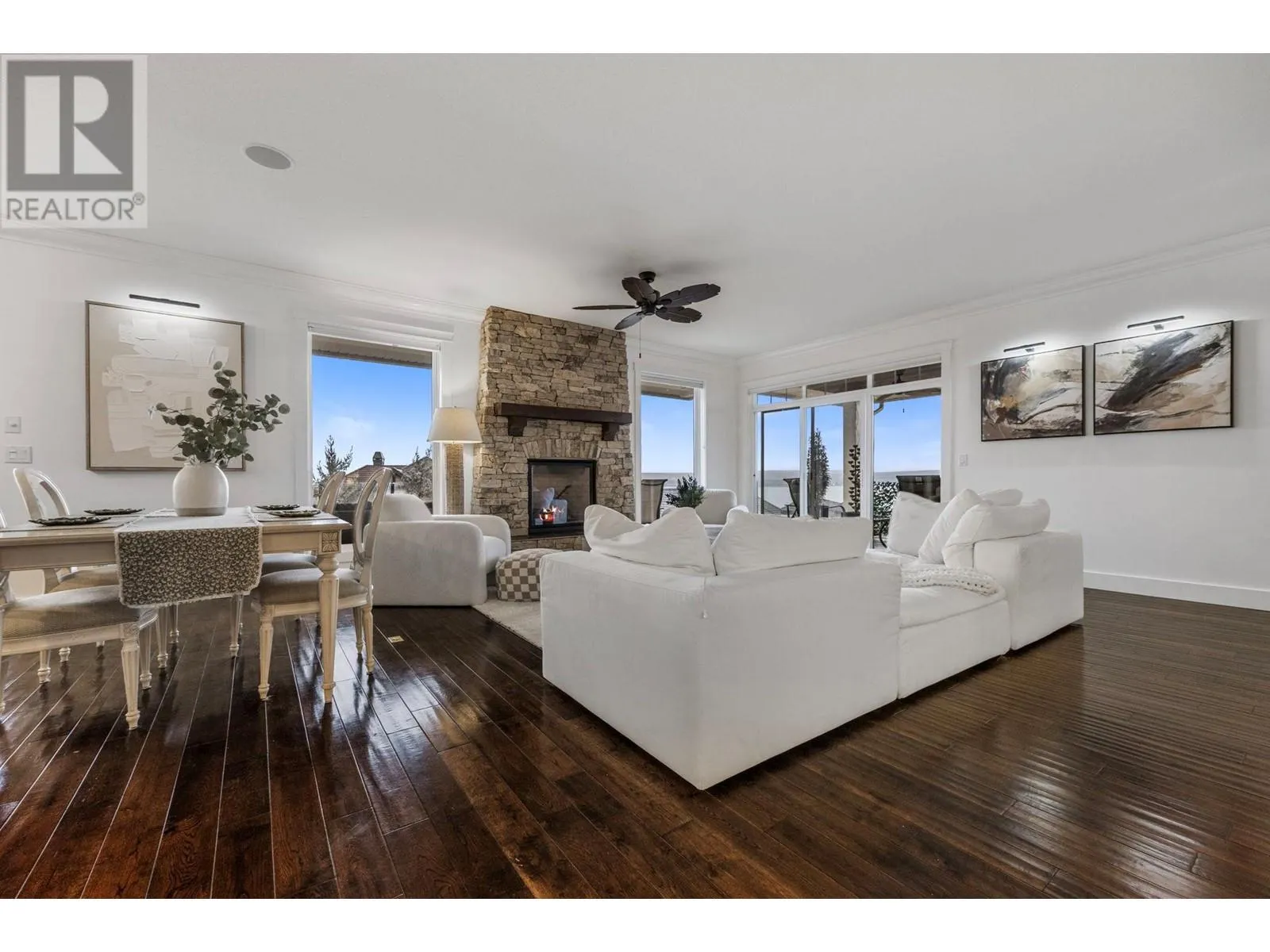 2584 Lucinde Road