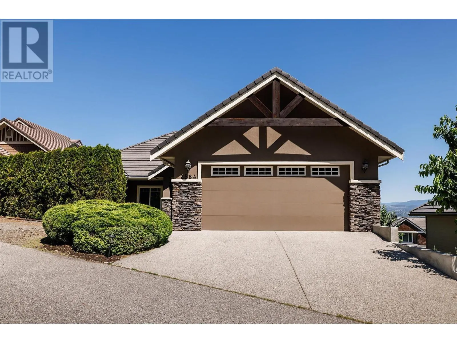 2584 Lucinde Road