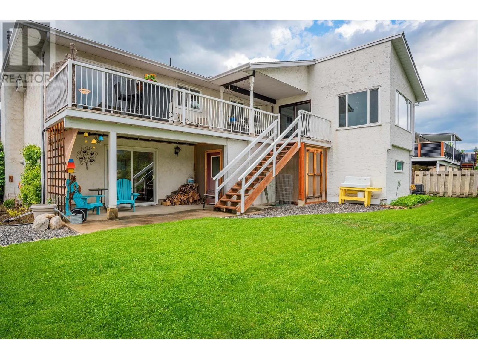 1923 Riverside Crescent