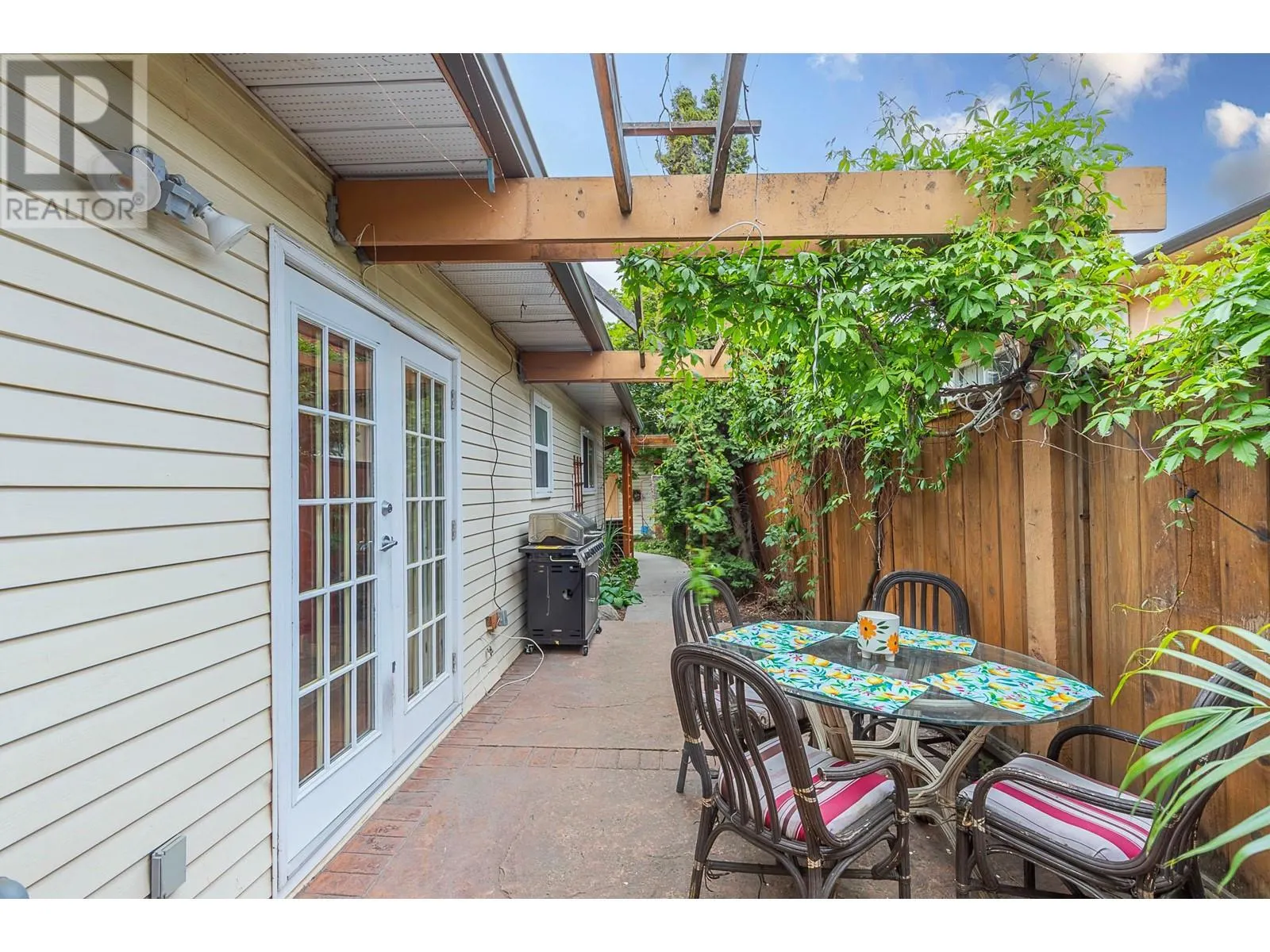 3404 Alexis Park Drive
