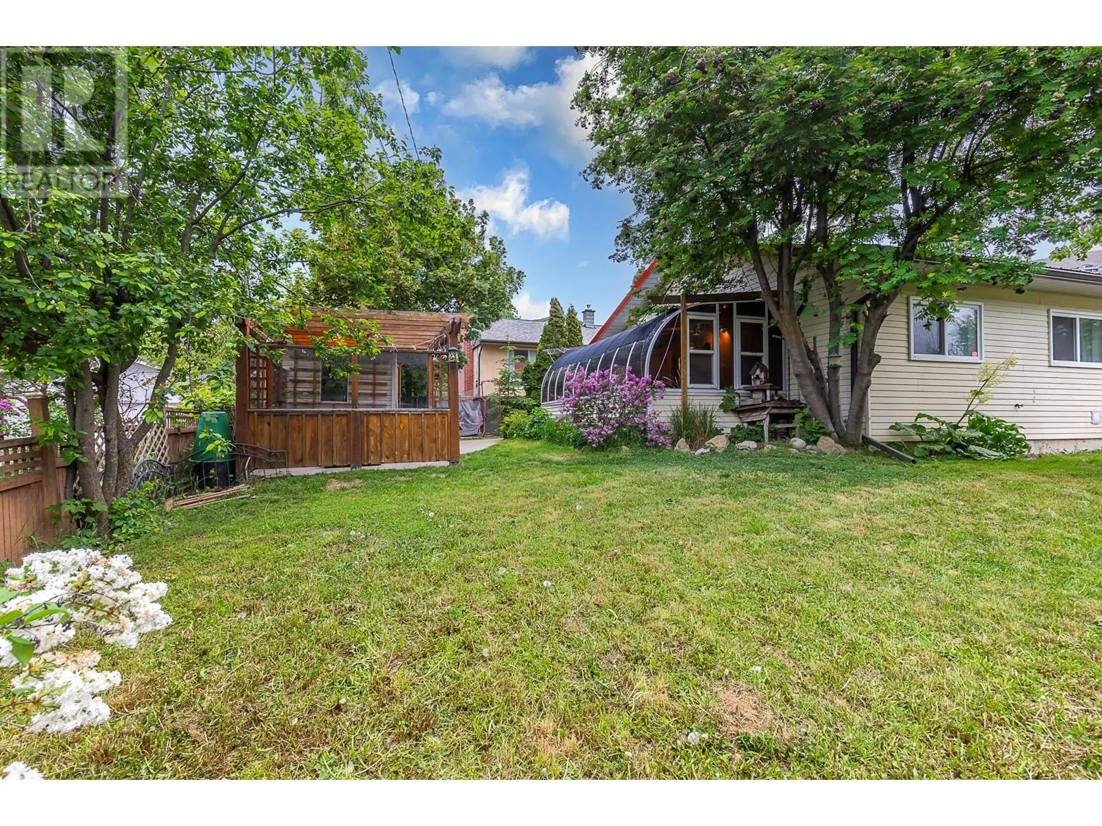 3404 Alexis Park Drive