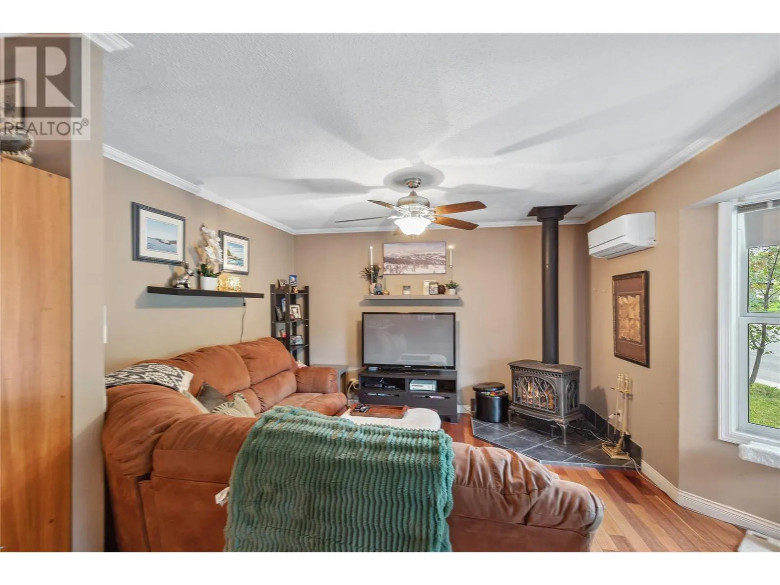 3404 Alexis Park Drive