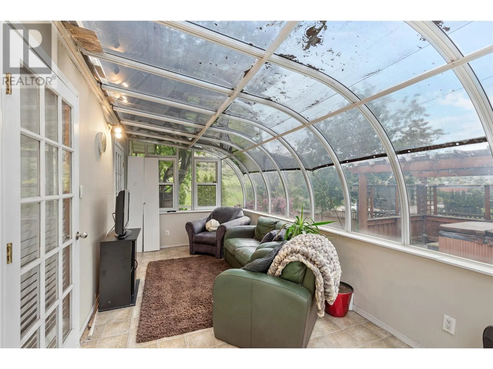 3404 Alexis Park Drive