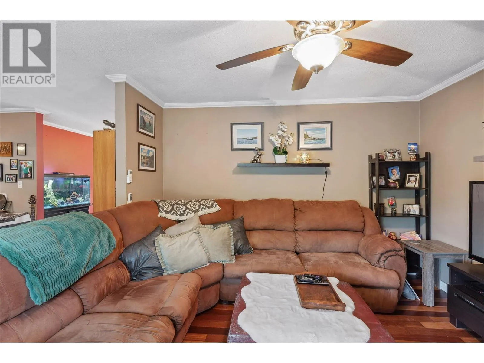 3404 Alexis Park Drive