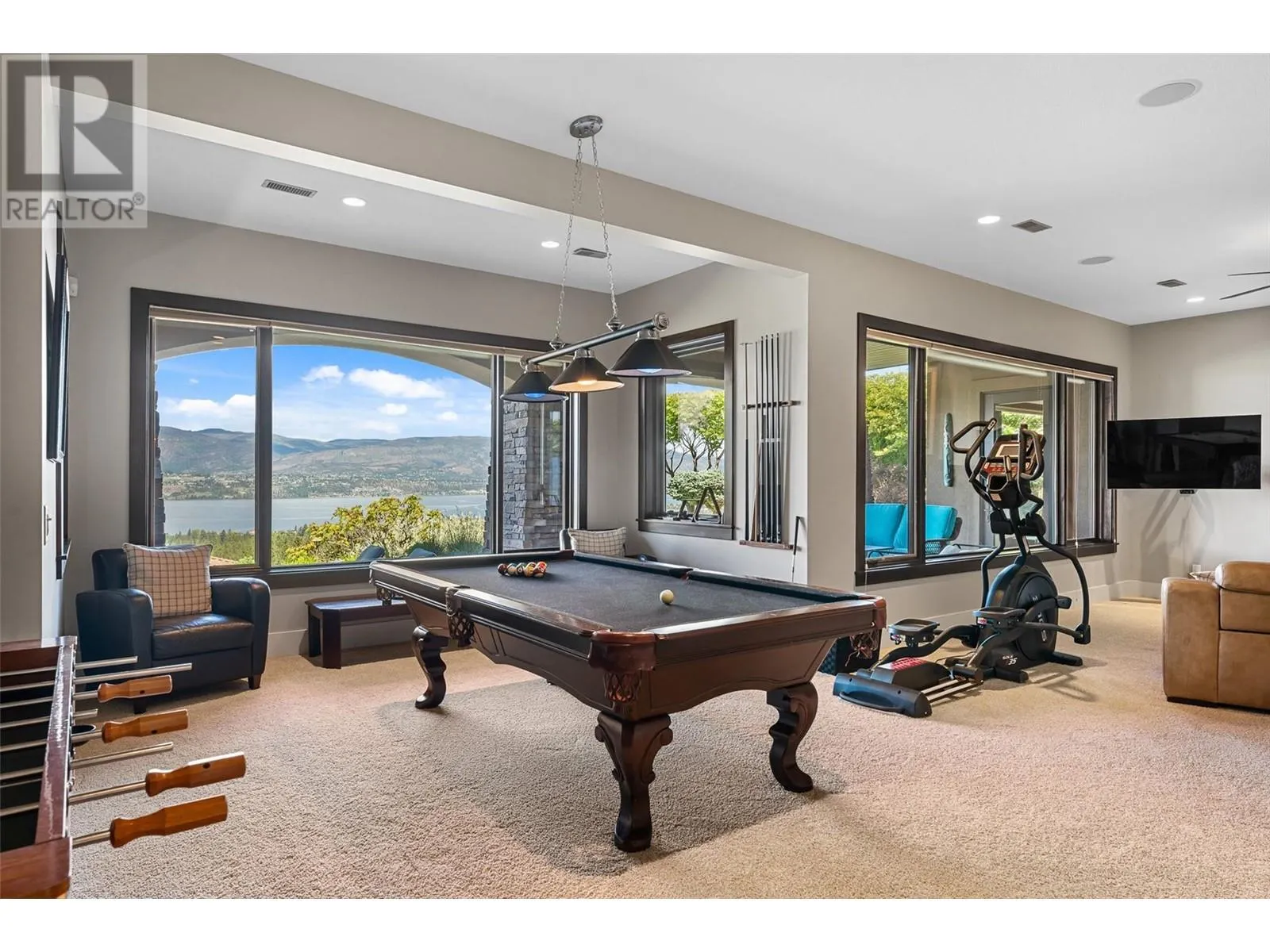 734 Marin Crescent