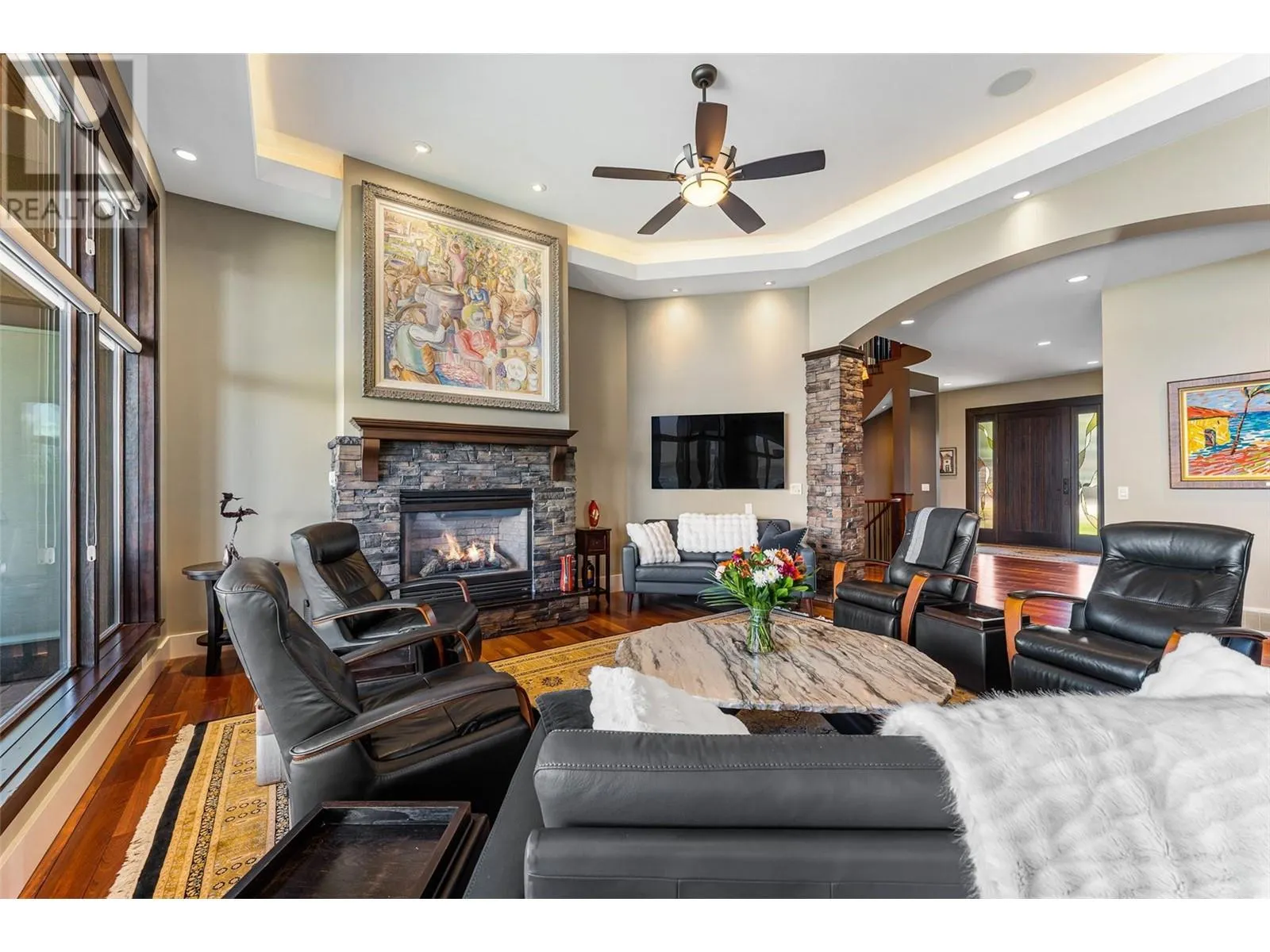 734 Marin Crescent