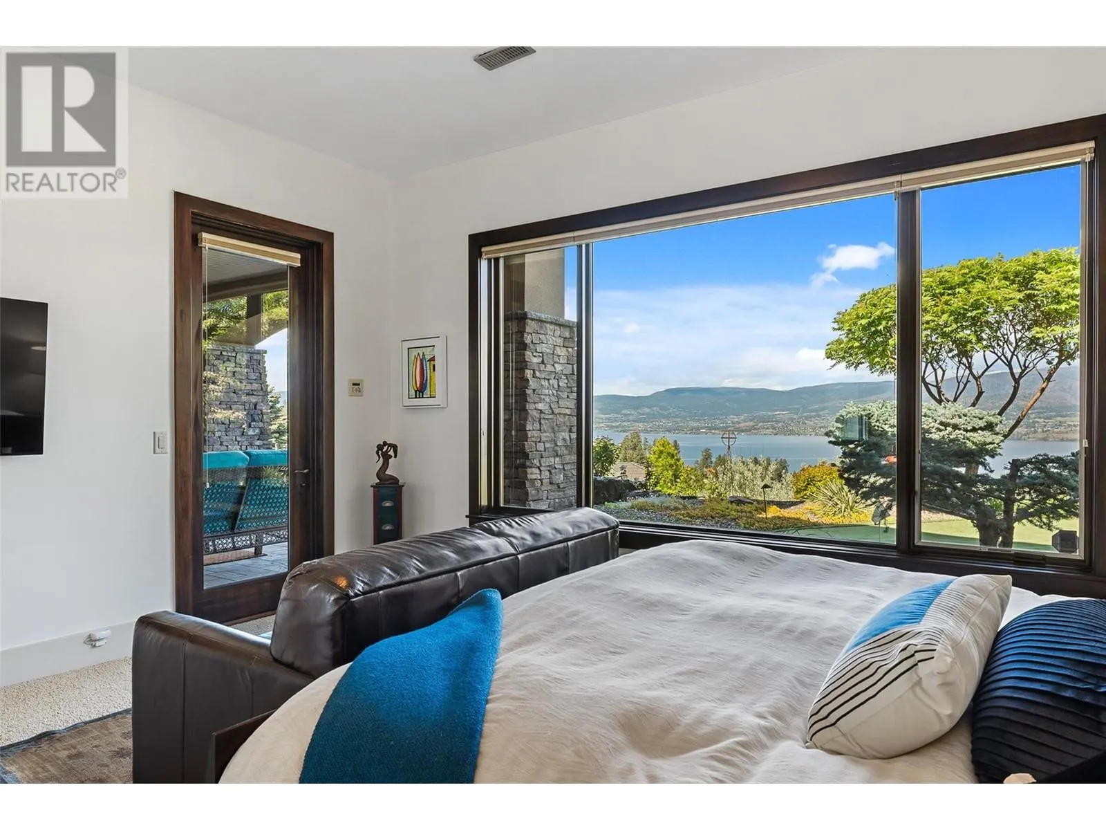 734 Marin Crescent