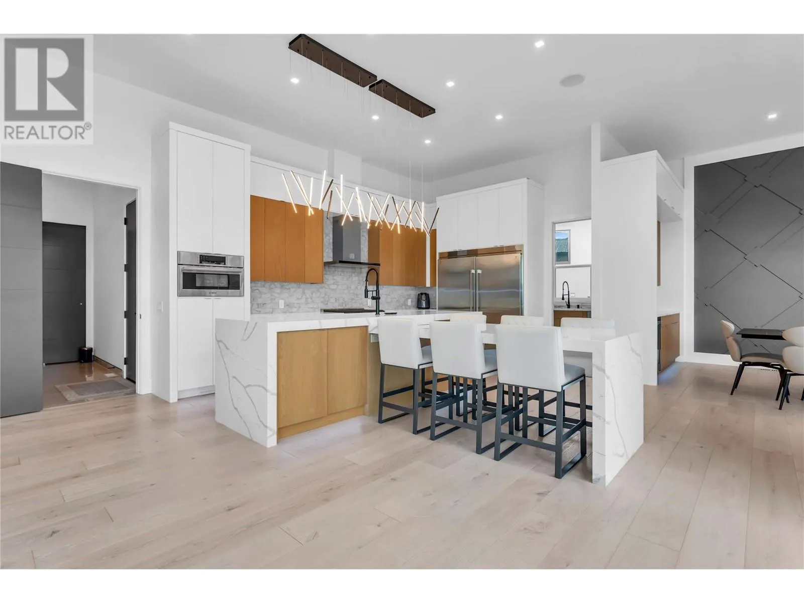 120 Silversage Terrace