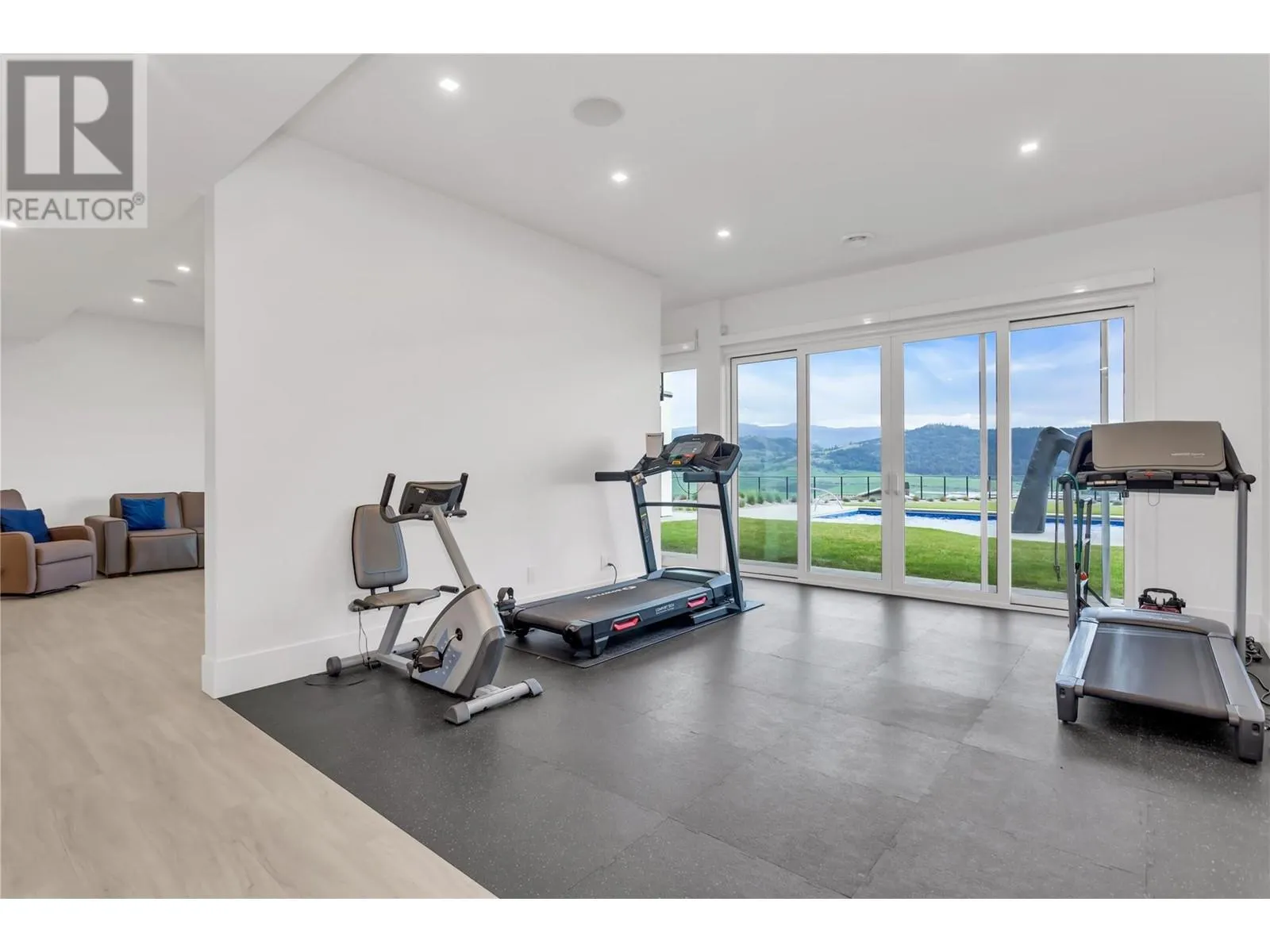 120 Silversage Terrace
