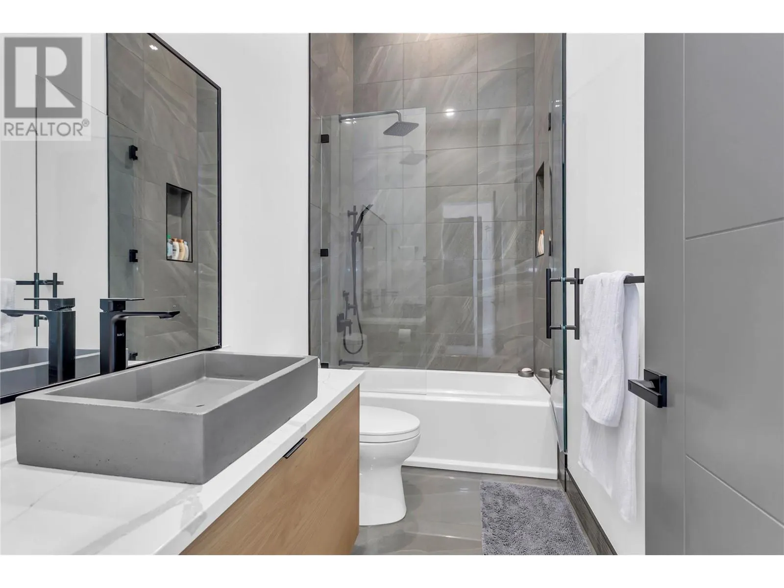 120 Silversage Terrace