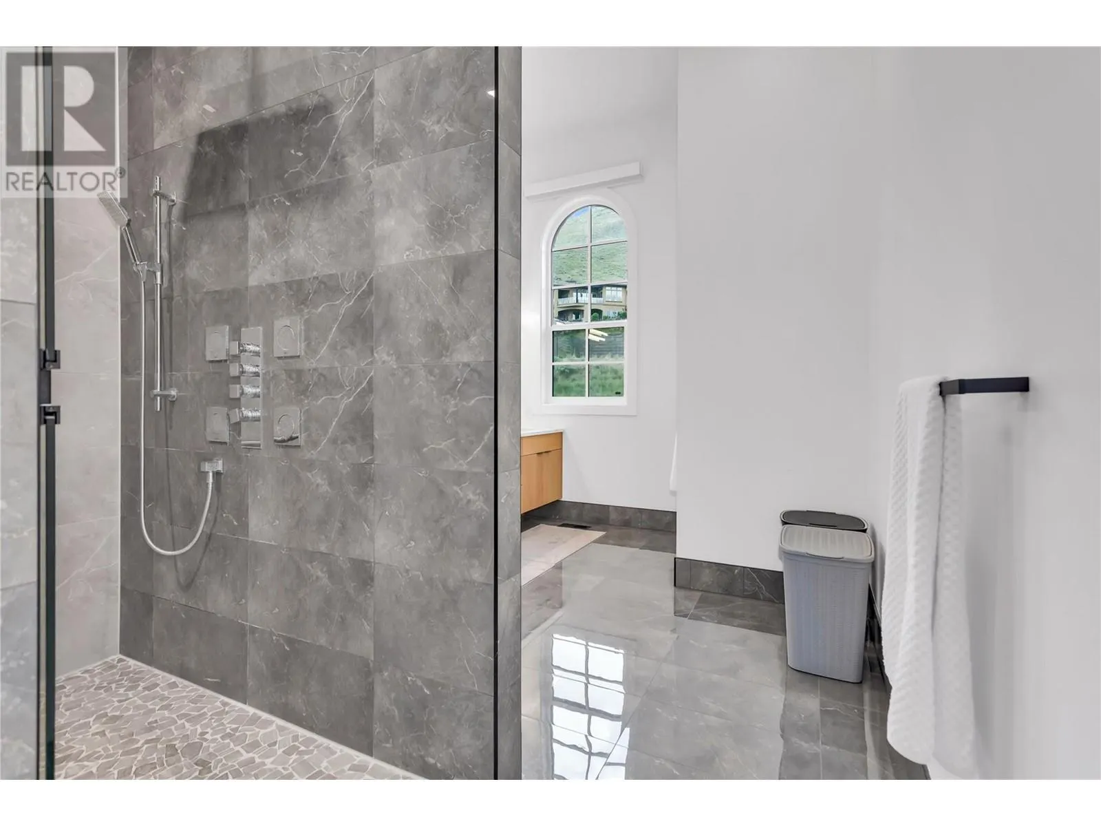 120 Silversage Terrace