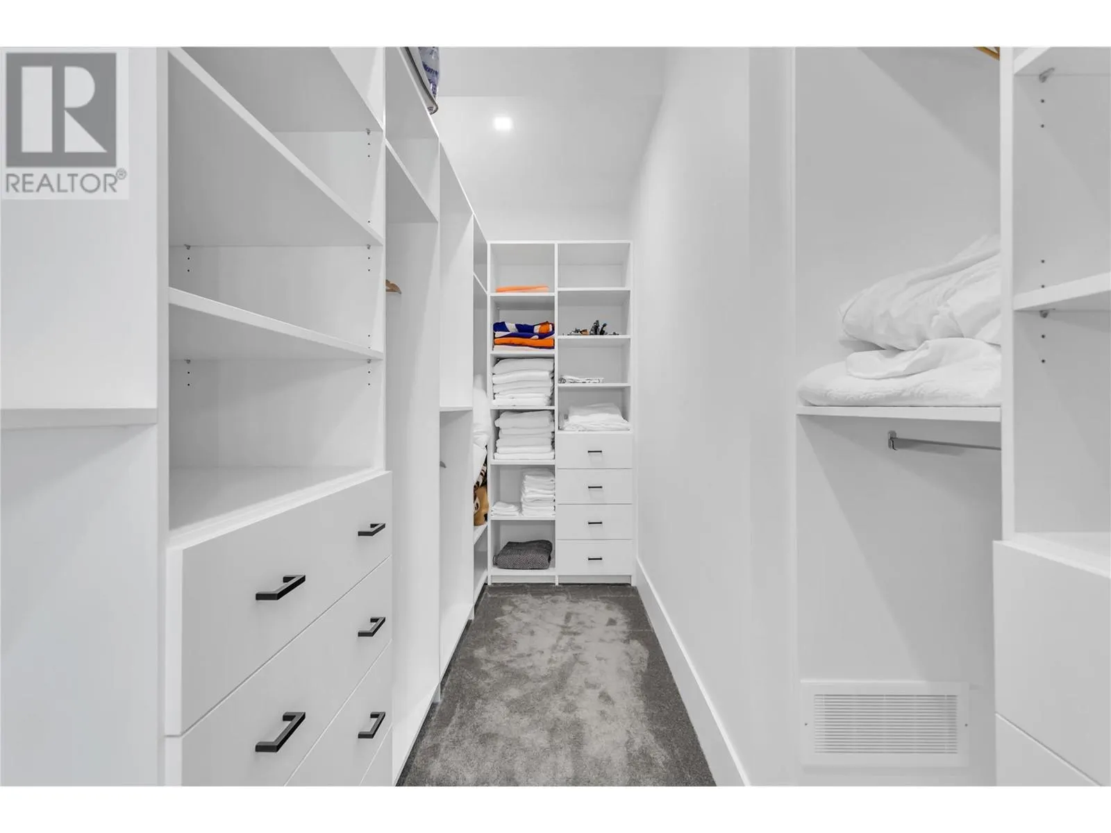 120 Silversage Terrace