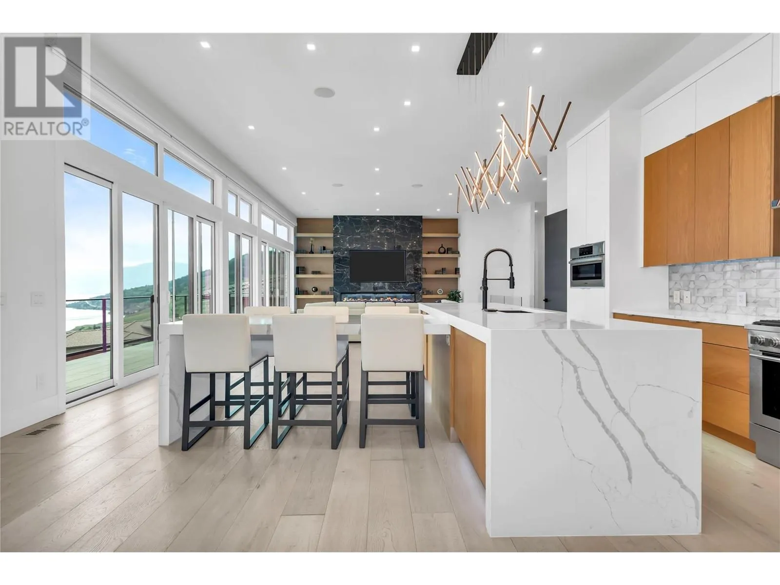 120 Silversage Terrace
