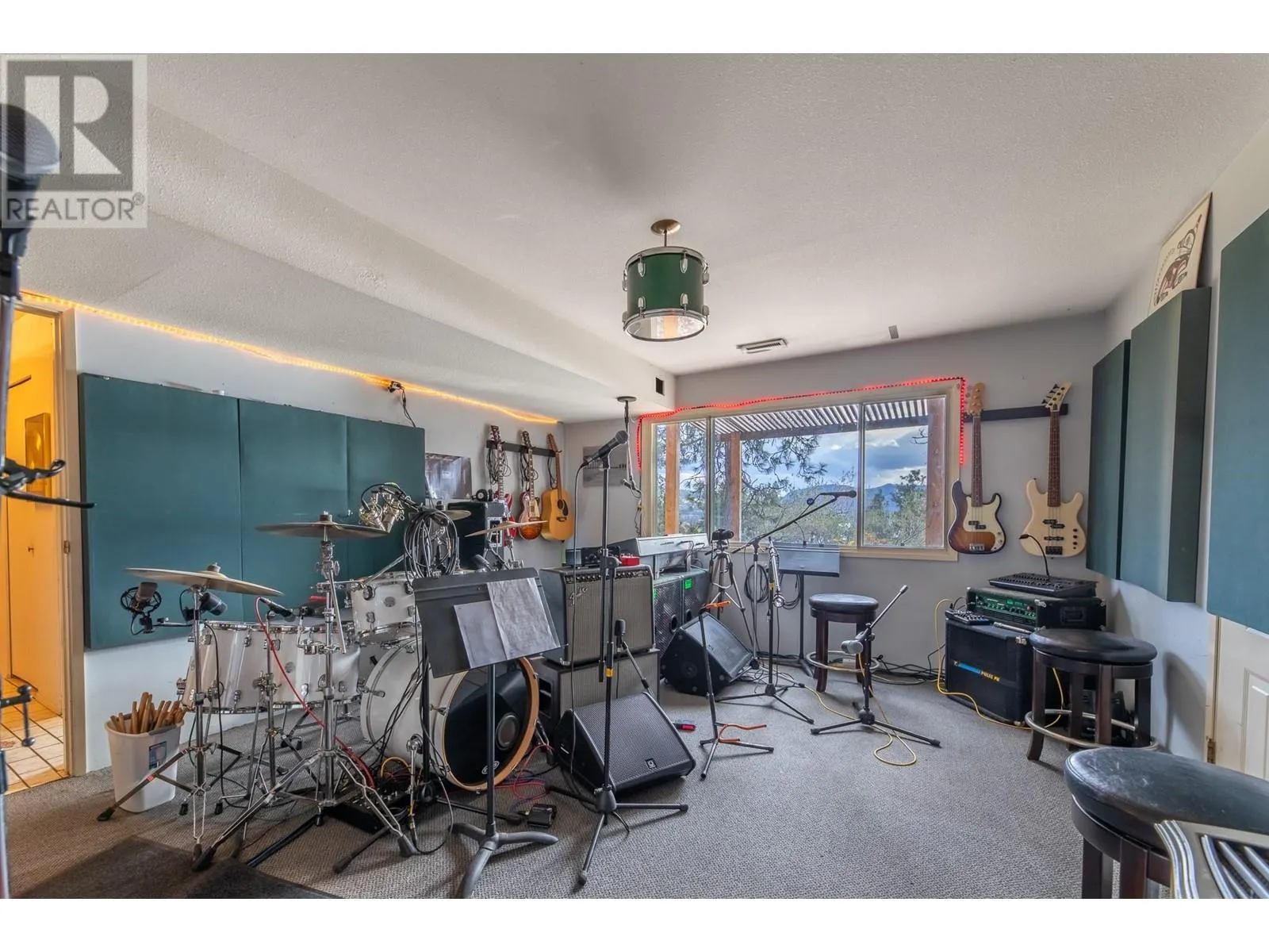 223 SUNNYBROOK Drive