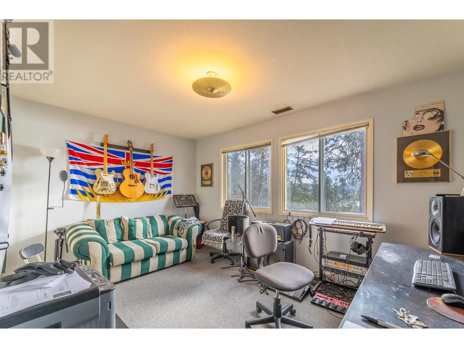 223 SUNNYBROOK Drive