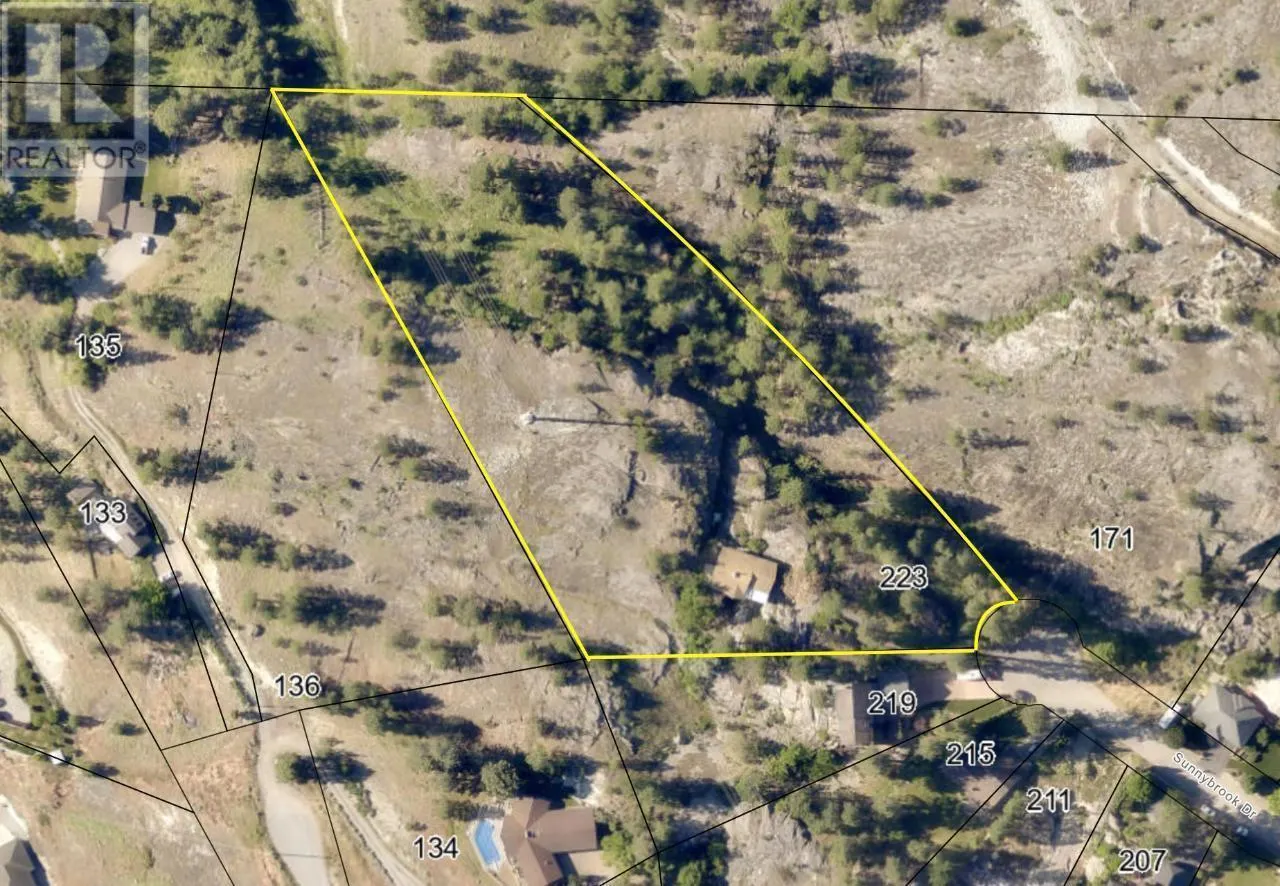 223 SUNNYBROOK Drive