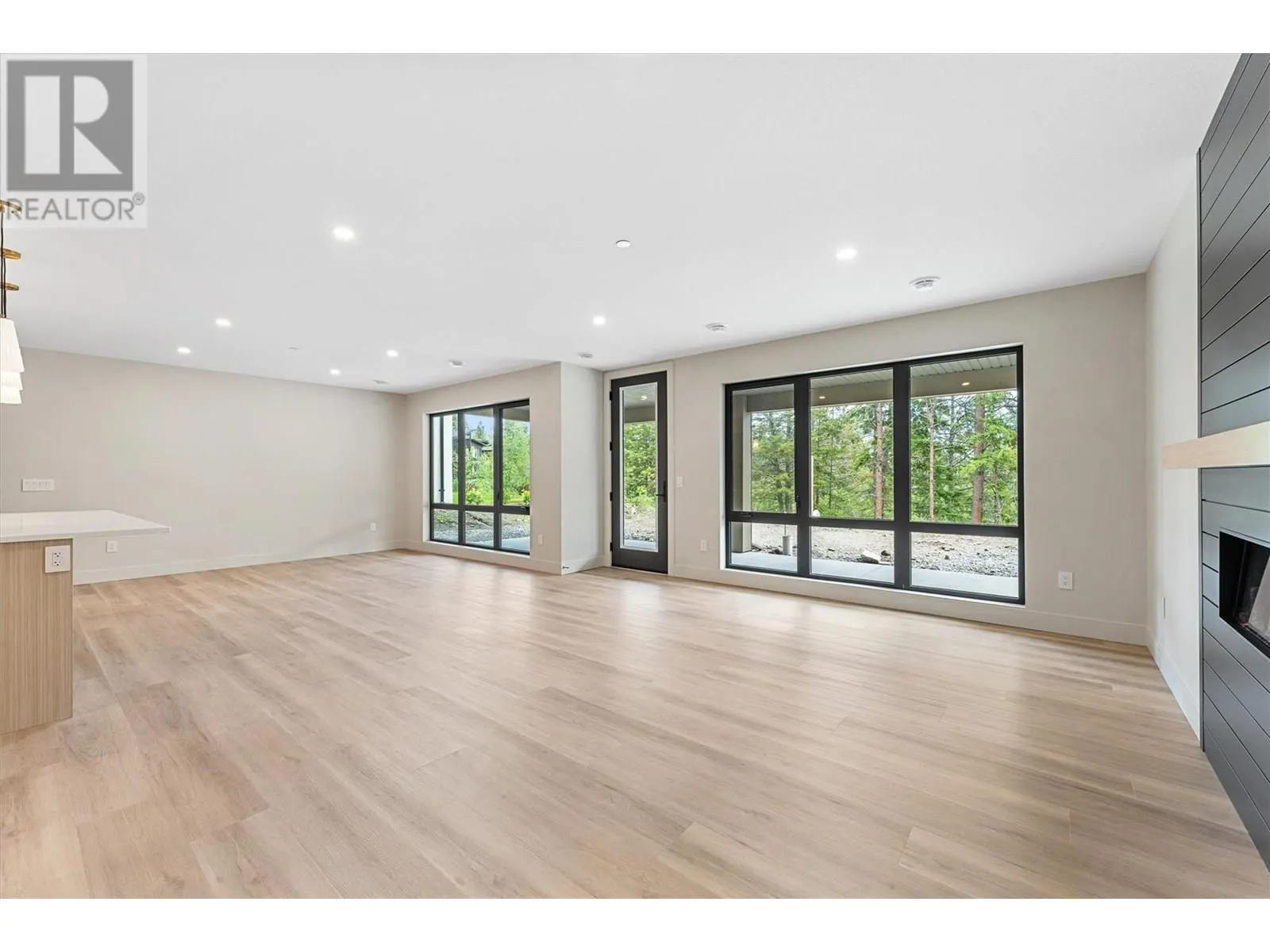 10313 Long Road