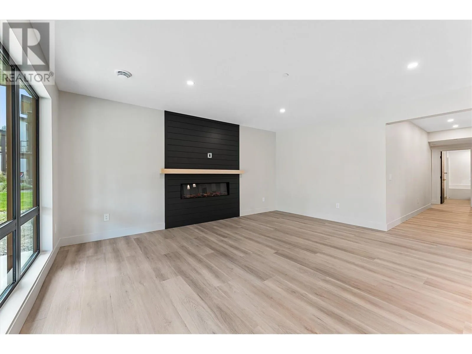 10313 Long Road
