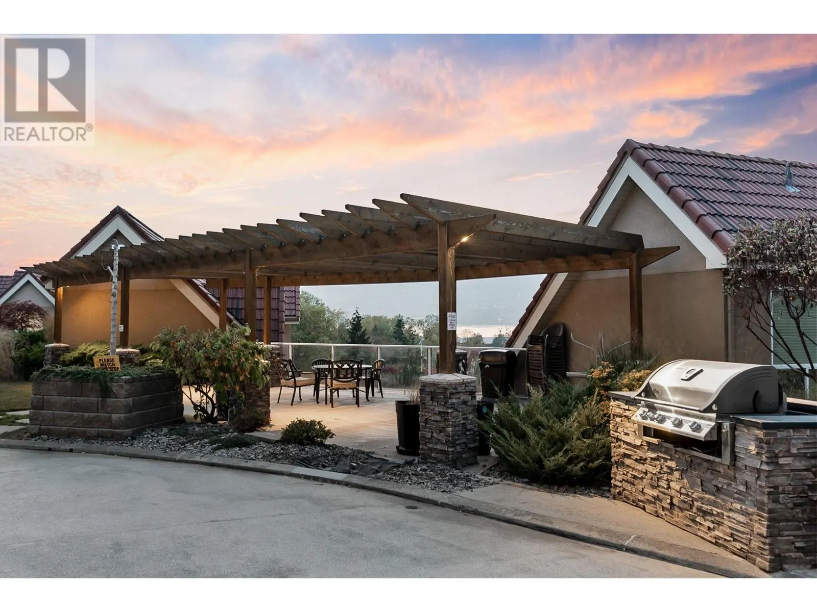 1088 Sunset Drive Unit# 535