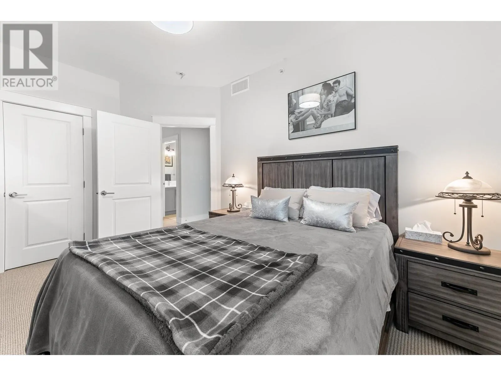 12840 Stillwater Court Unit# 5