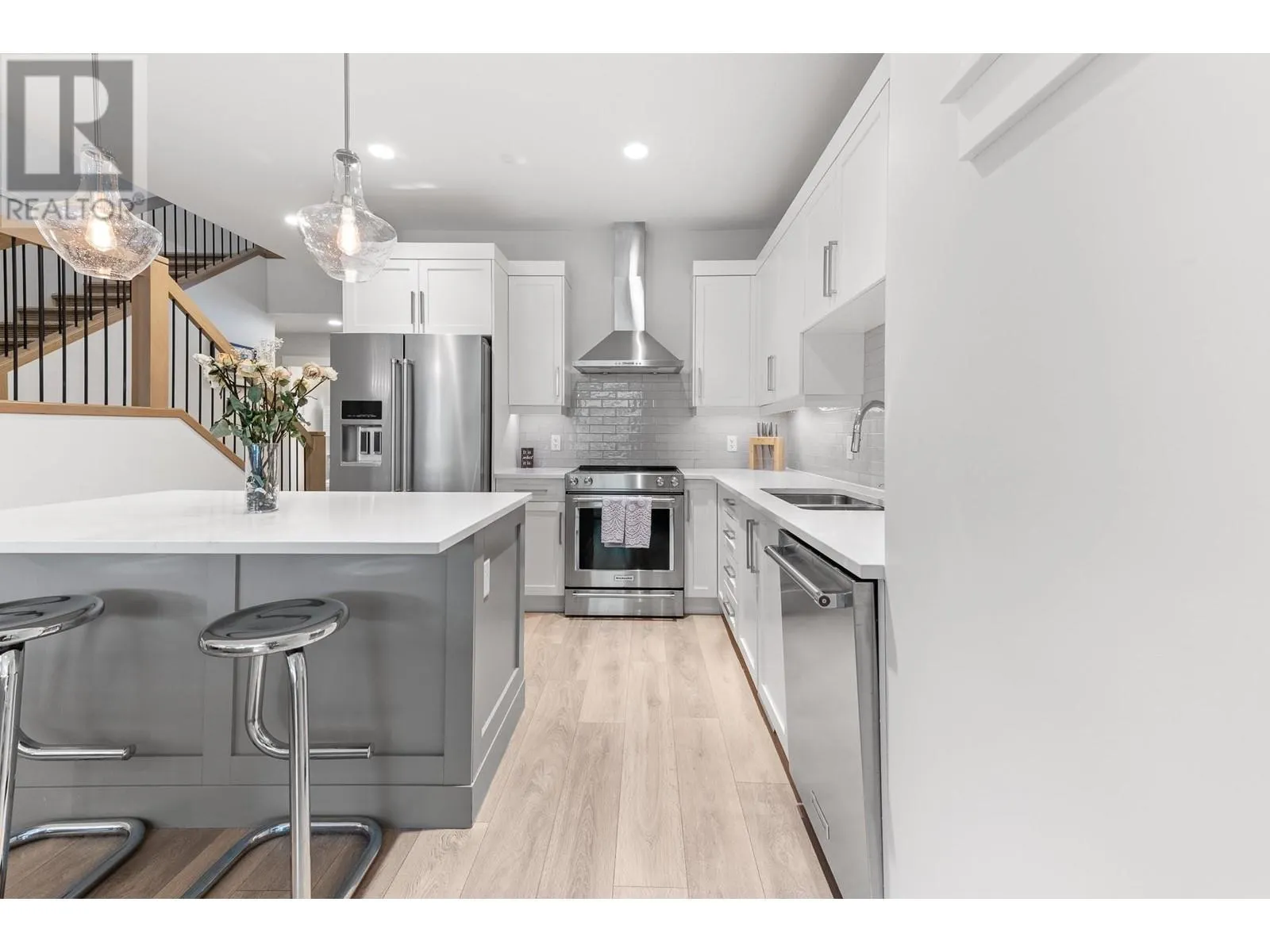 12840 Stillwater Court Unit# 5