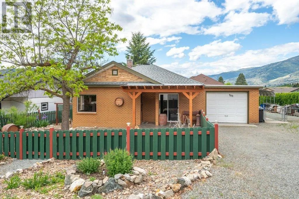 703 Similkameen Avenue