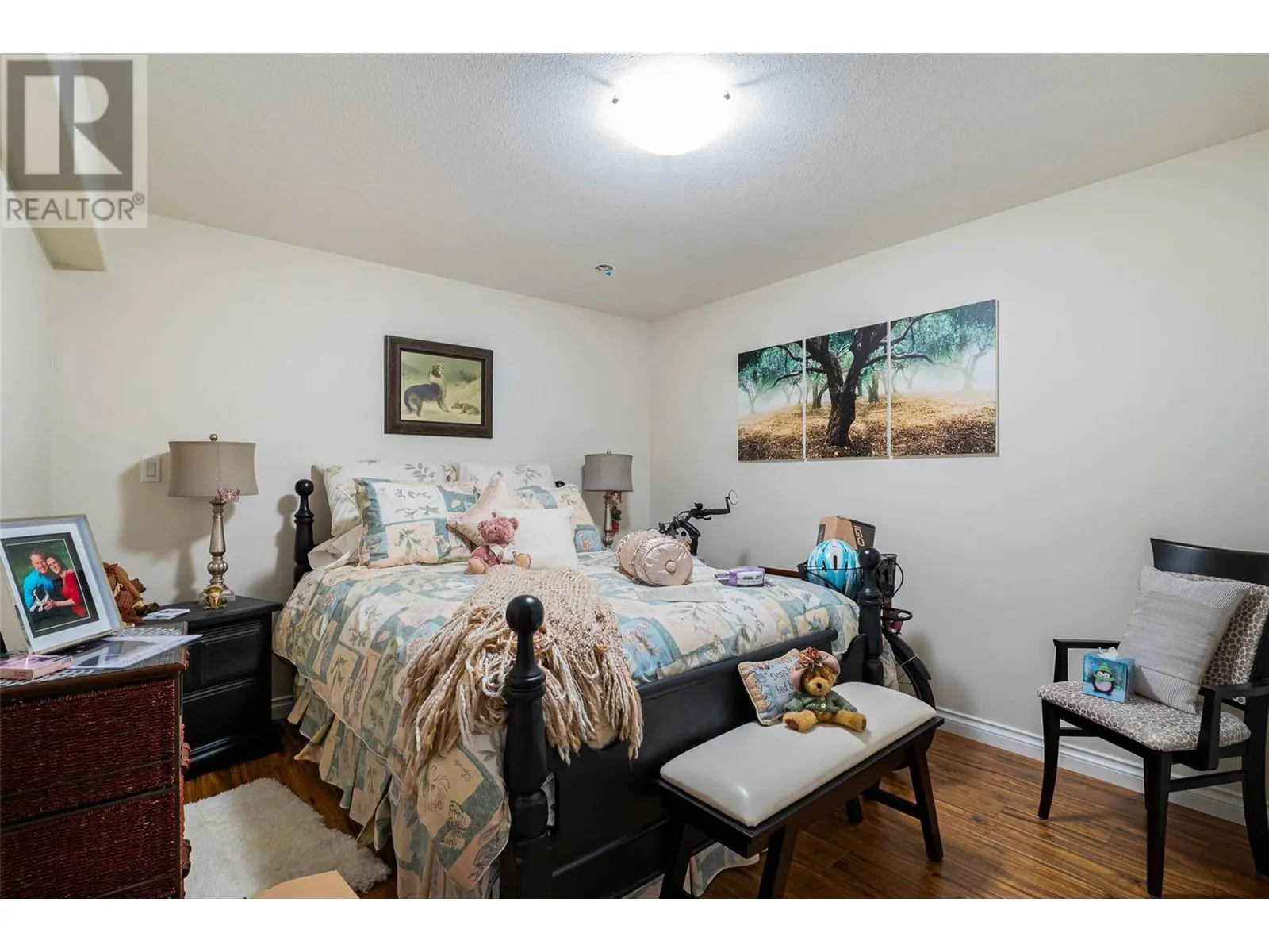 2696 FRASER Road