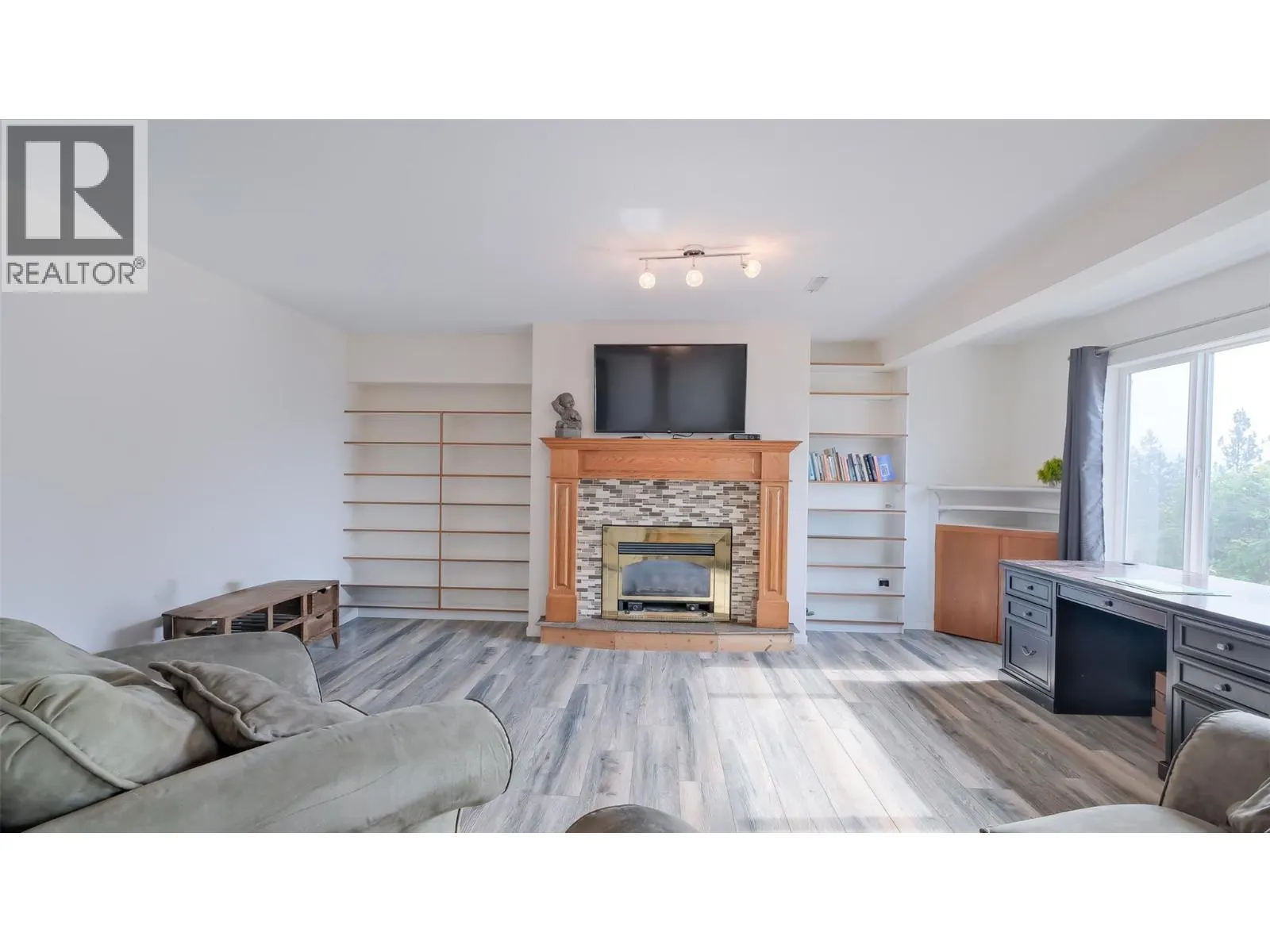1556 Blackwood Drive