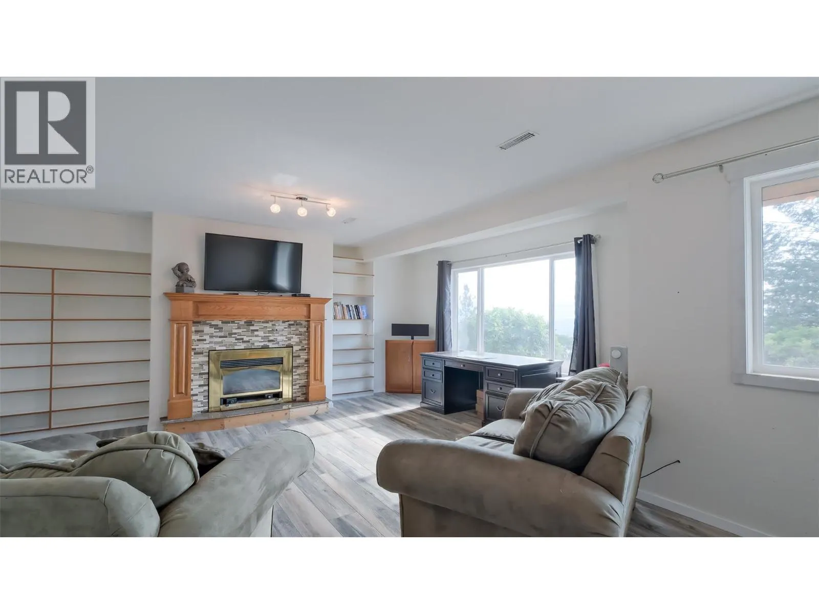 1556 Blackwood Drive