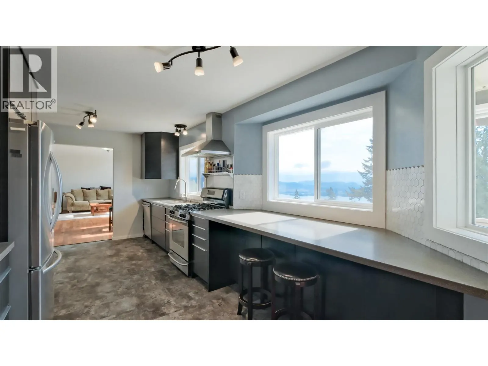 1556 Blackwood Drive