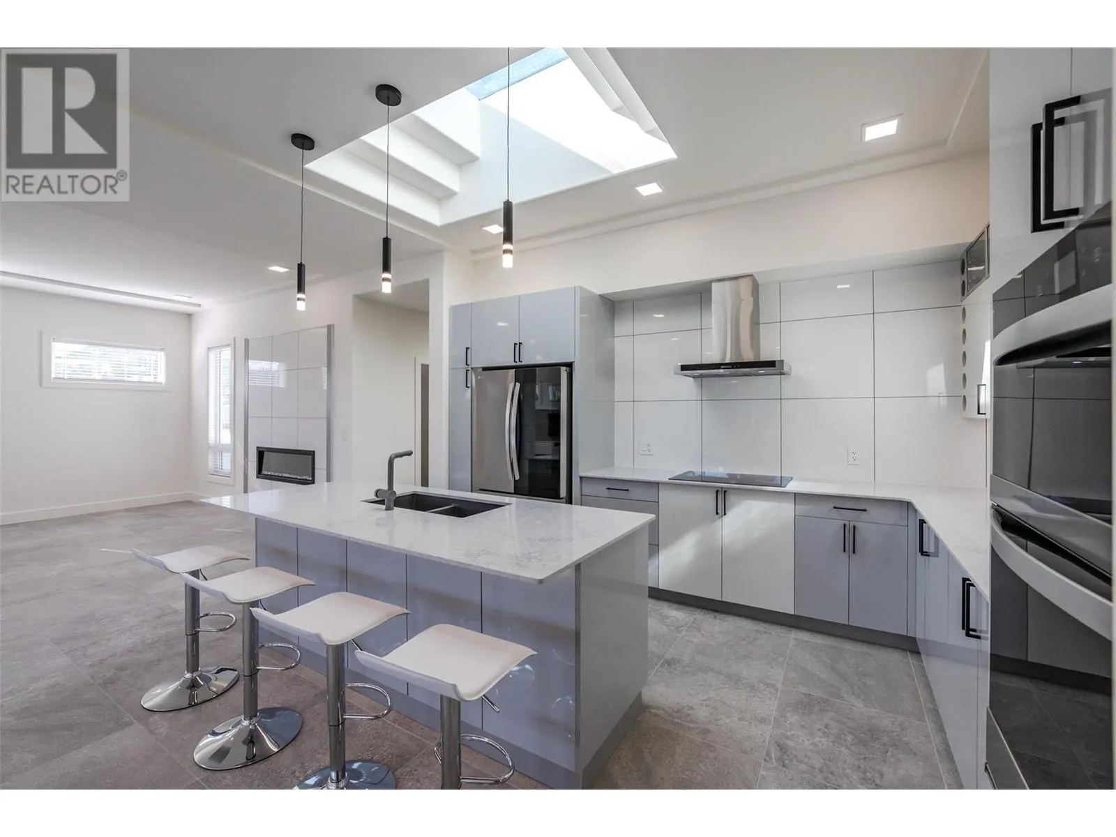 1723 TREFFRY Place