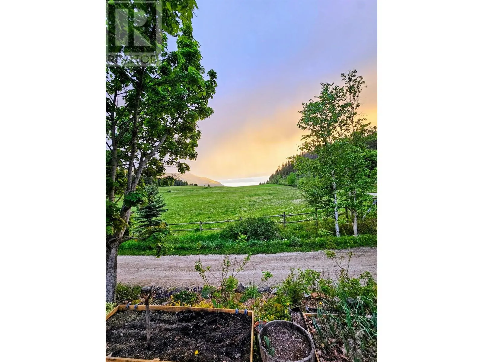 6696 Sunnybrae Canoe Point Road Unit# 12
