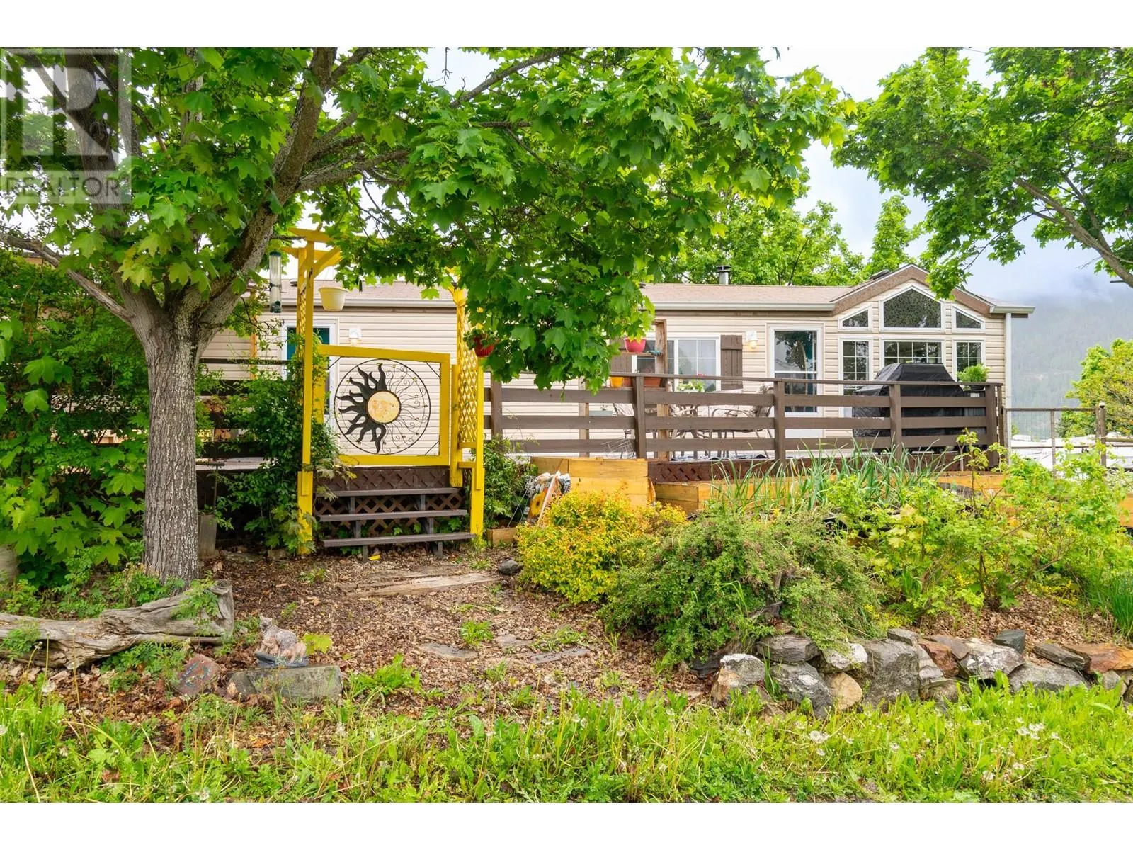 6696 Sunnybrae Canoe Point Road Unit# 12