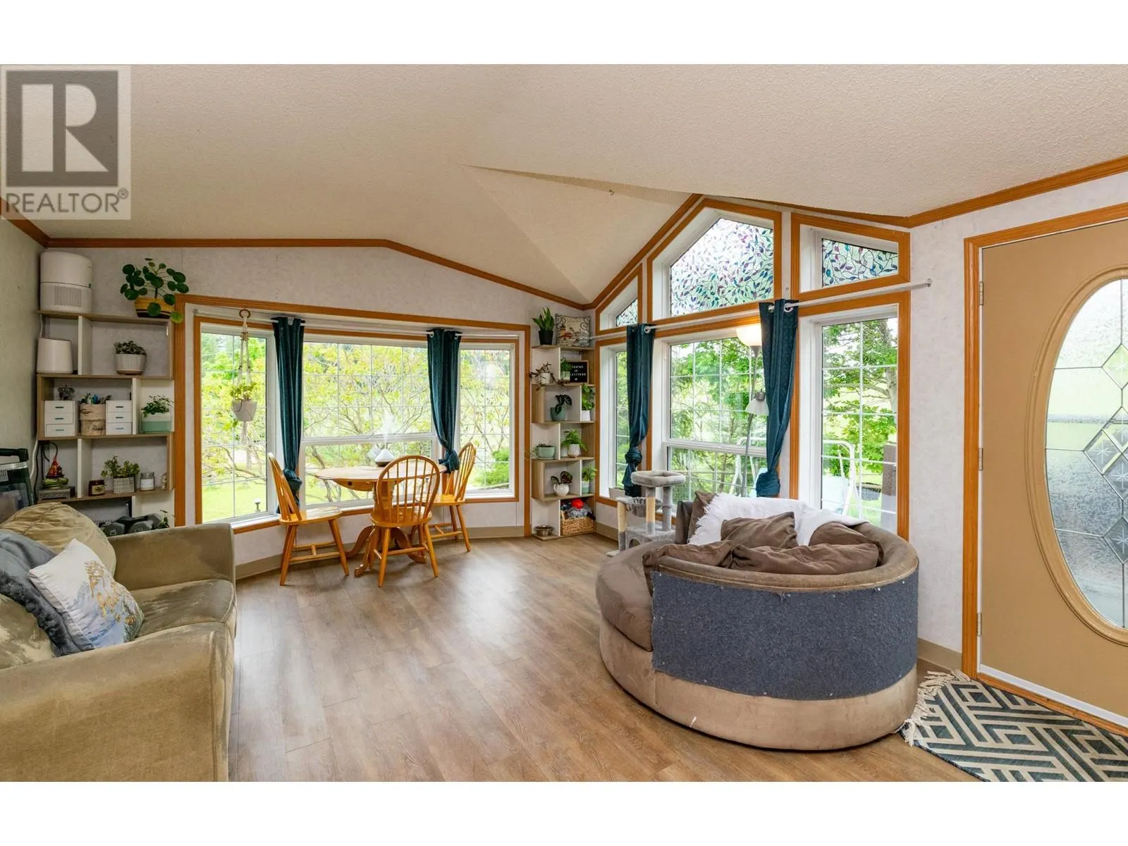 6696 Sunnybrae Canoe Point Road Unit# 12