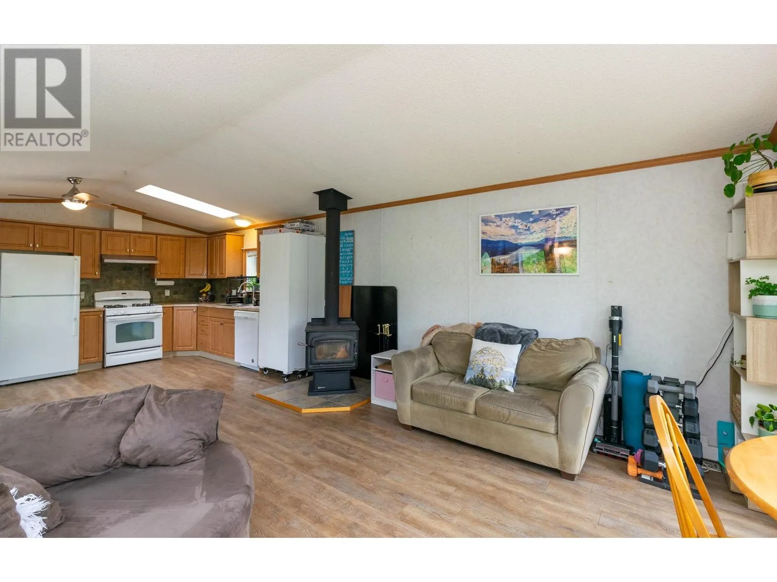 6696 Sunnybrae Canoe Point Road Unit# 12
