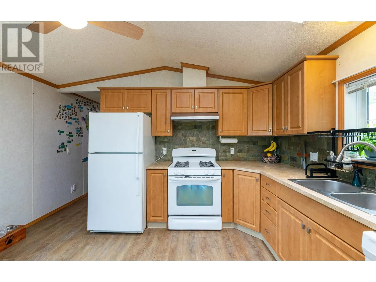 6696 Sunnybrae Canoe Point Road Unit# 12