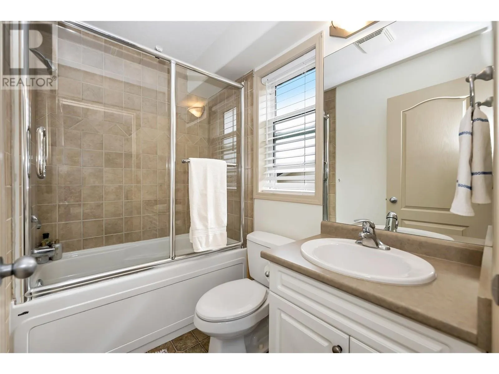 1070 Mt Fosthall Drive