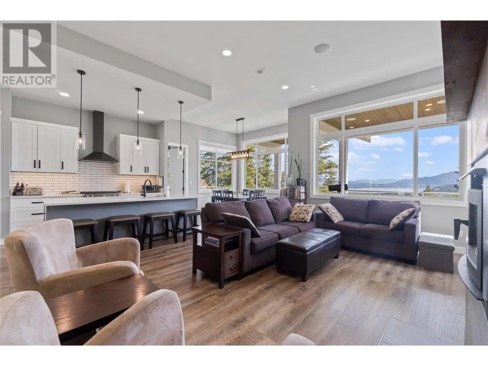 1750 Recline Ridge Road