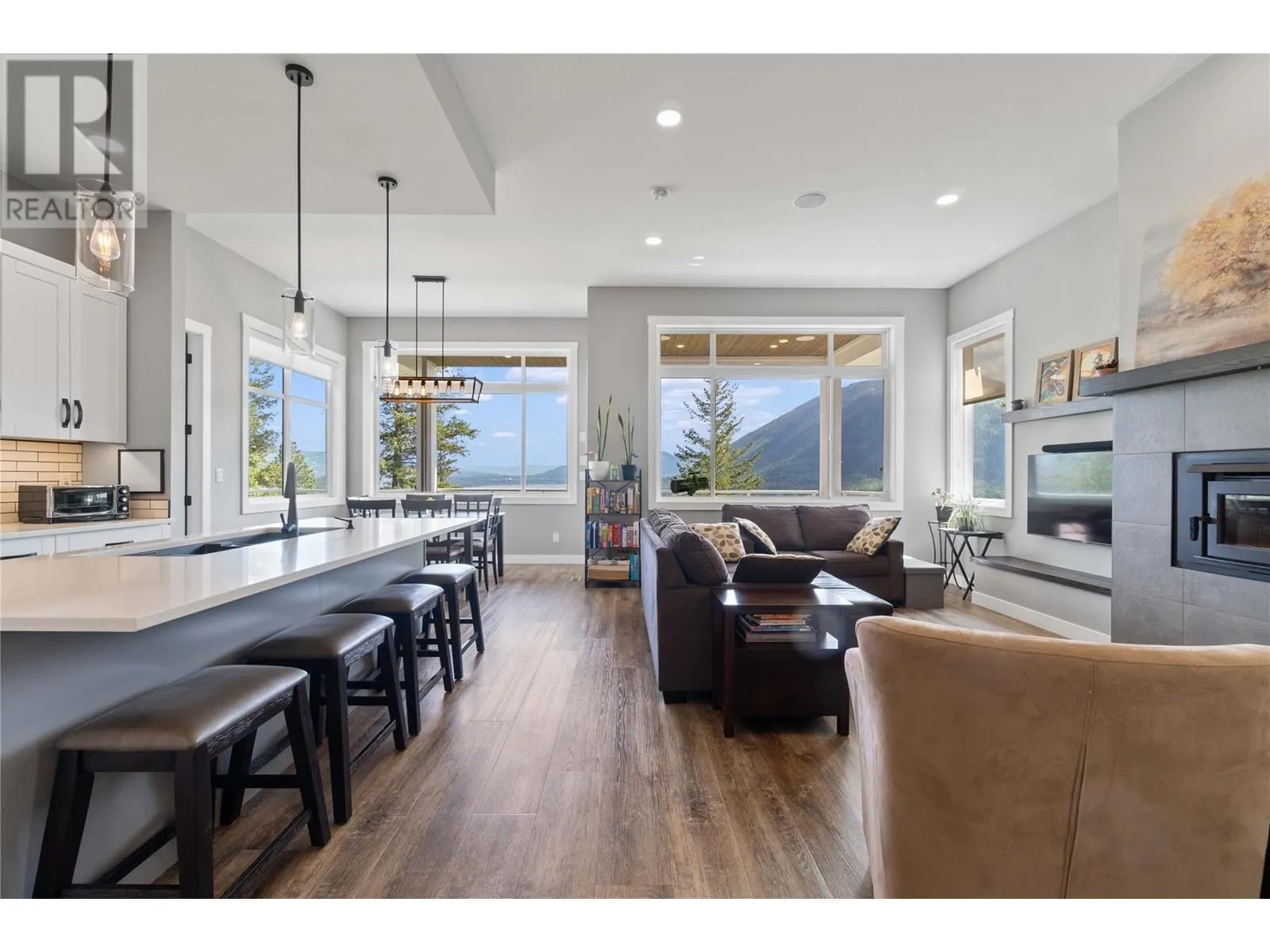 1750 Recline Ridge Road