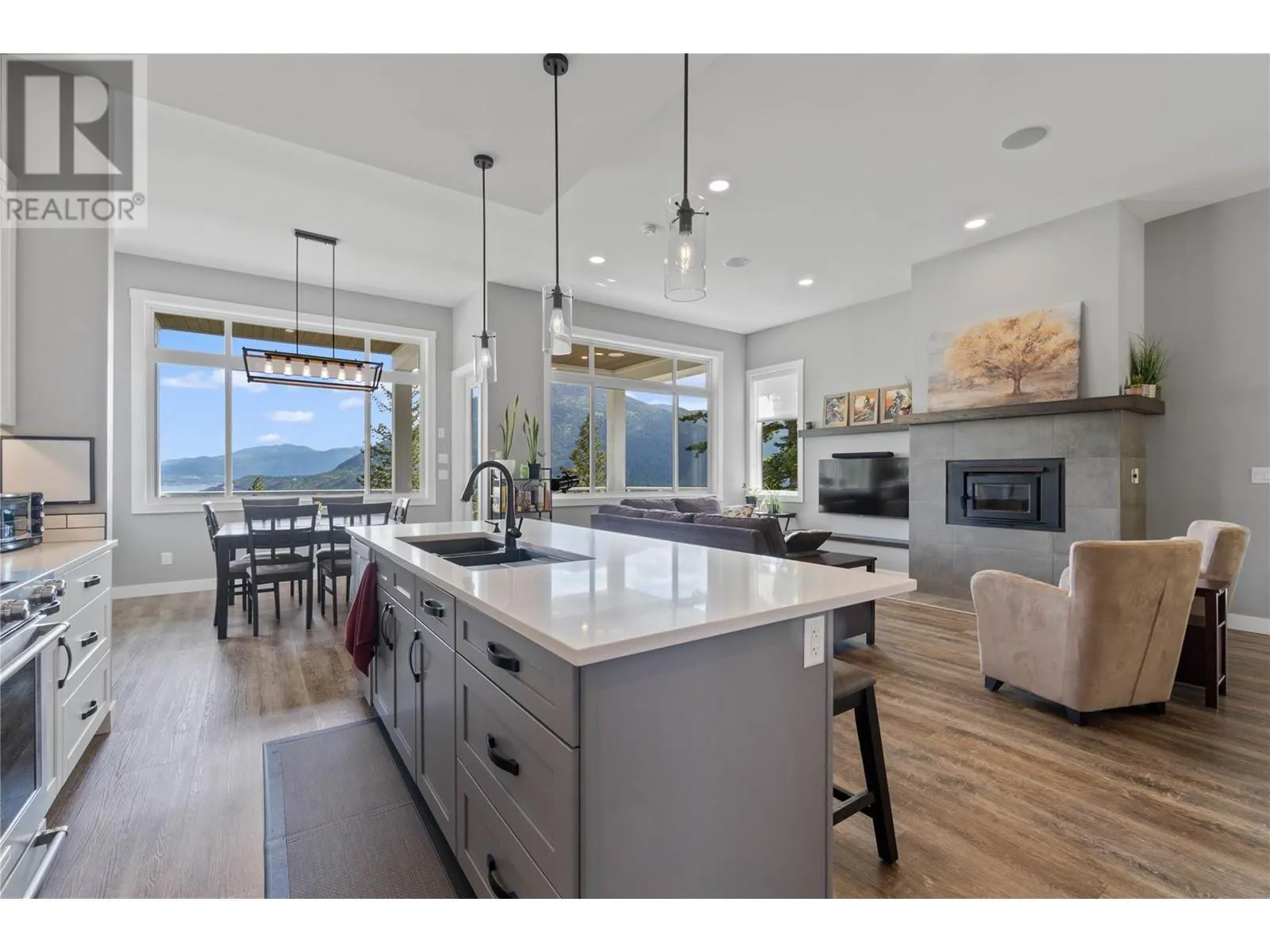 1750 Recline Ridge Road