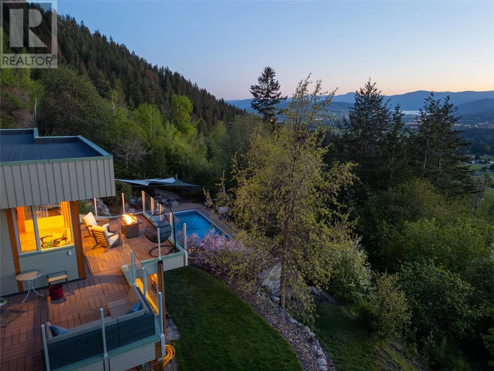 5454 Kingsview Road