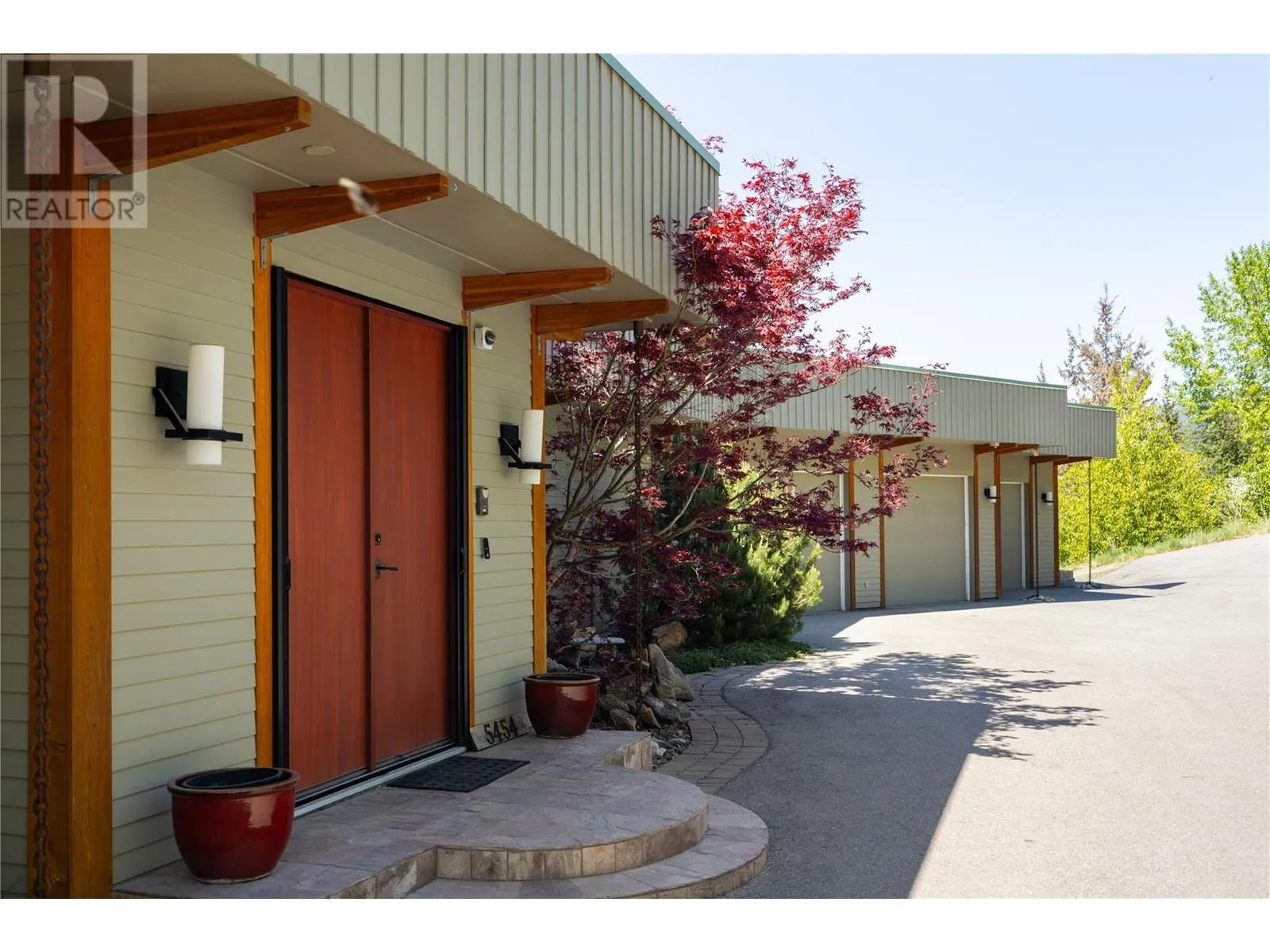 5454 Kingsview Road