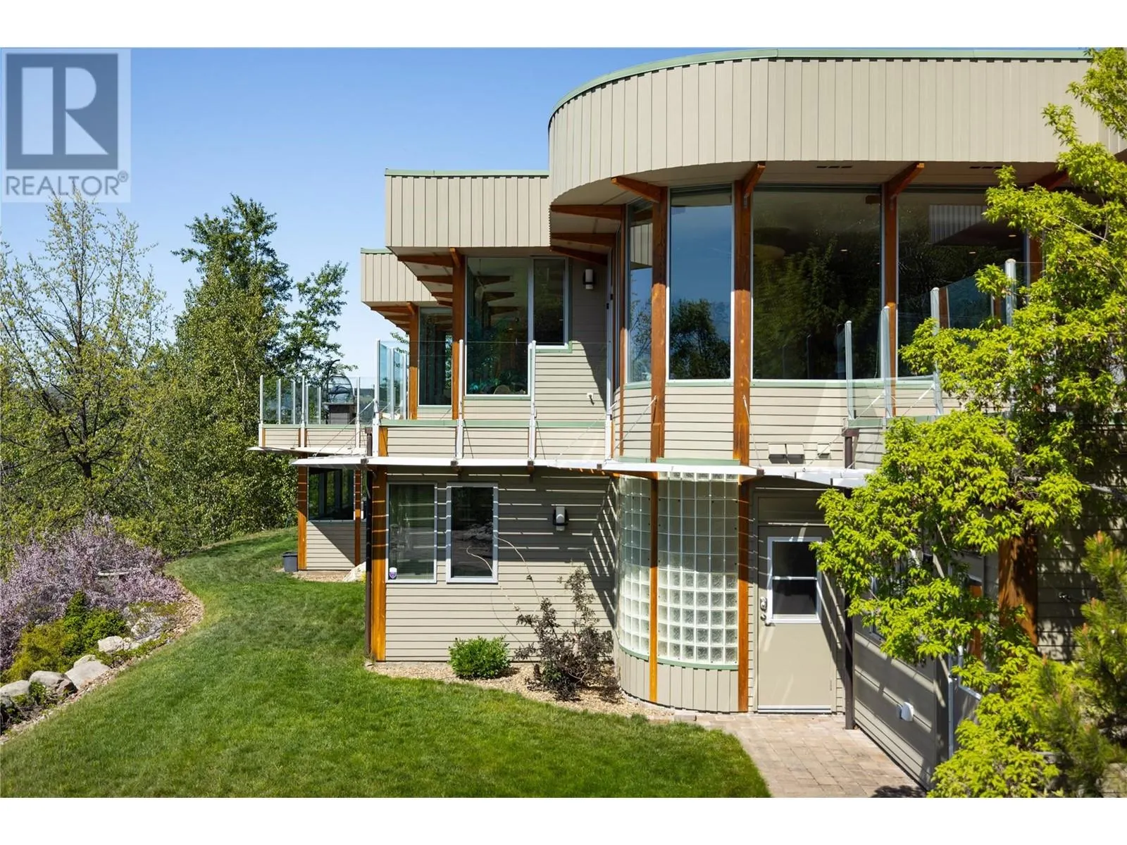 5454 Kingsview Road