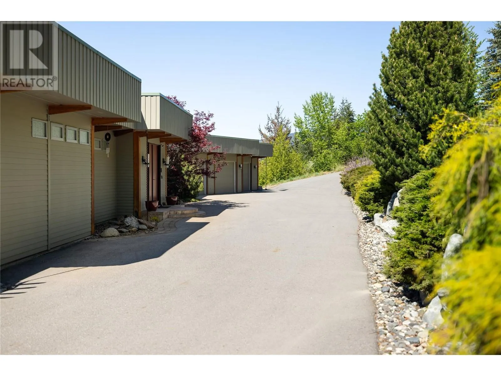 5454 Kingsview Road